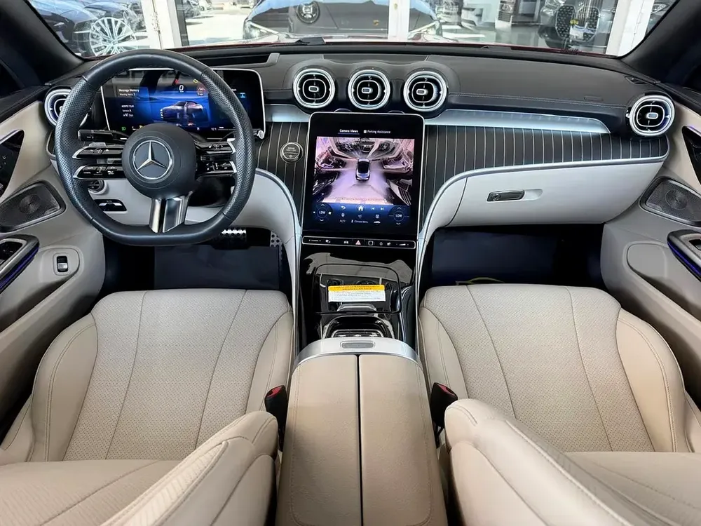 2025 Mercedes-Benz CLE 300 4MATIC Luxury Coupe - Image 10