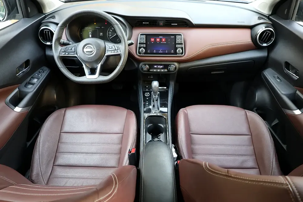 NISSAN KICKS SL 1.6L - GCC SPECS - 5 YEARS UNDER WARRANTY - FREE SERVICE CONTRACT - ACCIDENT FREE - - Image 16