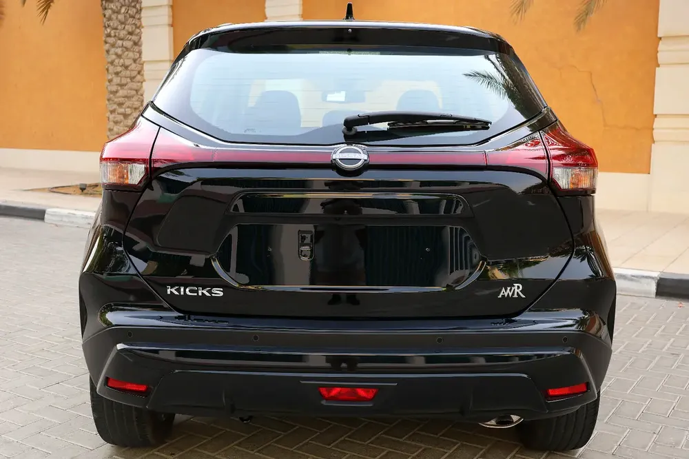 NISSAN KICKS SL 1.6L - GCC SPECS - 5 YEARS UNDER WARRANTY - FREE SERVICE CONTRACT - ACCIDENT FREE - - Image 8