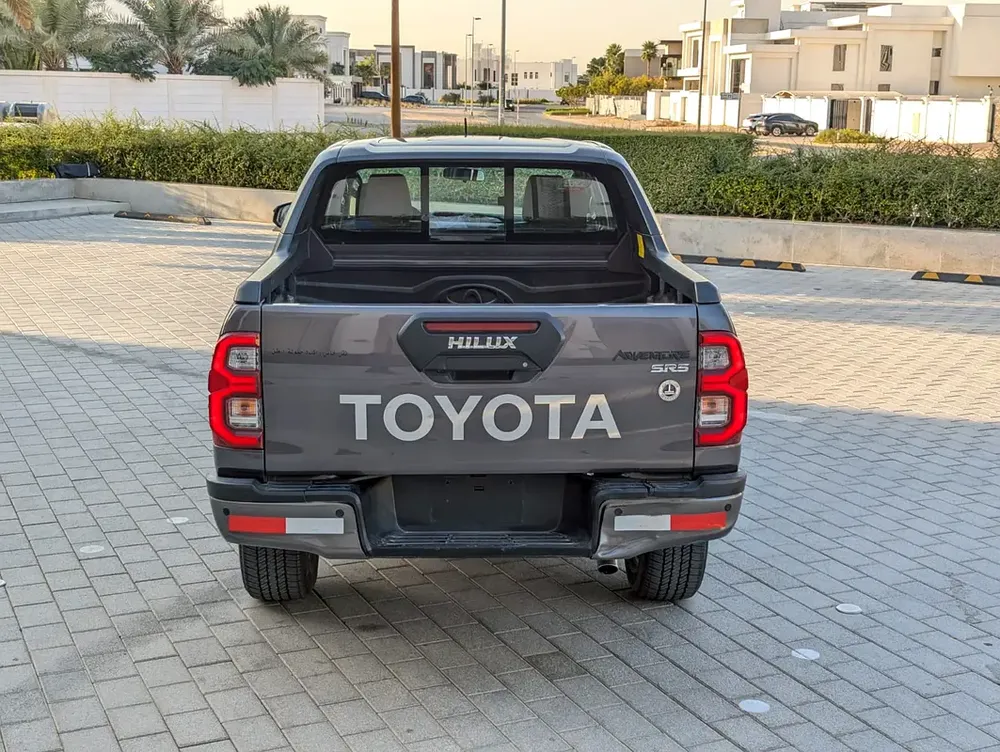 Toyota Hilux Adventure 2022 - GCC Specs - Pristine Condition - Image 17