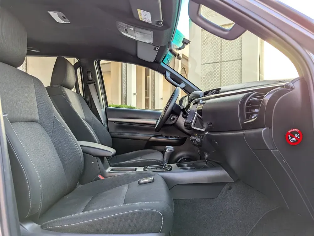 Toyota Hilux Adventure 2022 - GCC Specs - Pristine Condition - Image 5