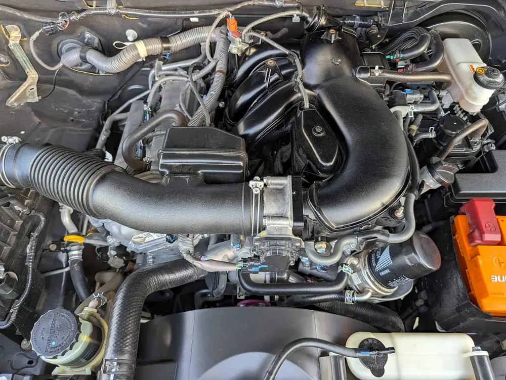 Toyota Hilux Adventure 2022 - GCC Specs - Pristine Condition - Image 9