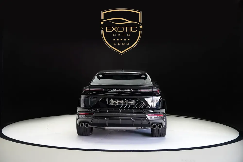 URUS PERFORMANTE - ALCANTARA SEATS - CARBON INTERIOR AND EXTERIOR - TWO TONE INTERIOR - MASSAGE SEAT - Image 5