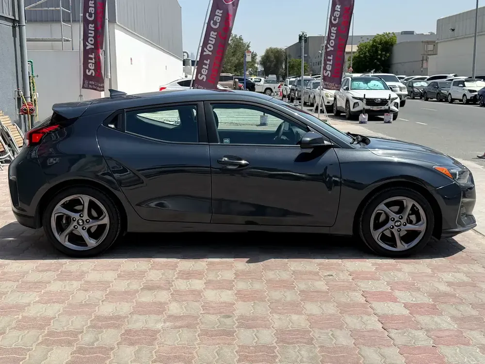 Hyundai Veloster GL 2020 - American Specs - Image 9