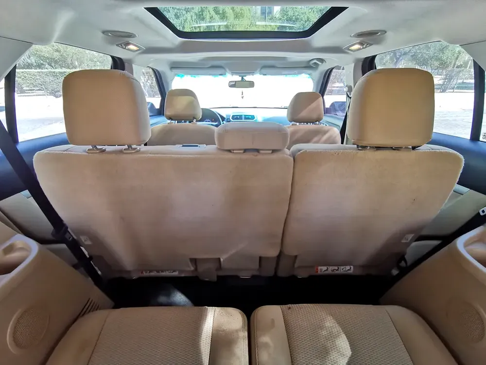 Ford Explorer XLT 2016 Grey single owner low mileage 7 seats - Image 12
