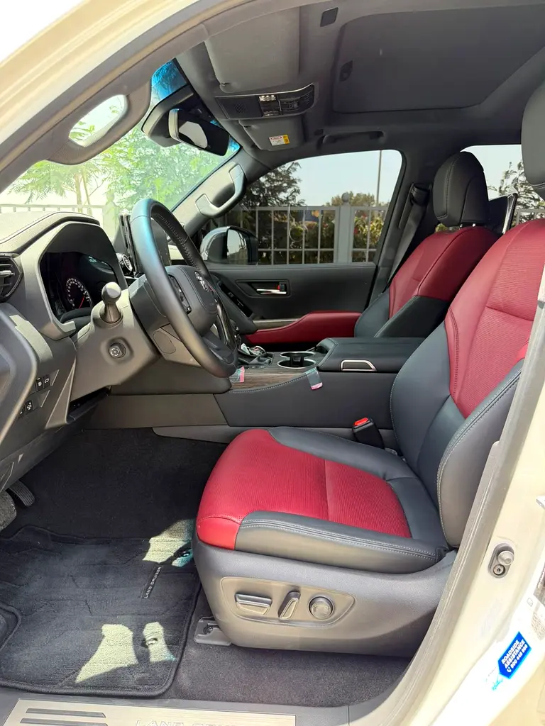 Toyota Land Cruiser 2024 VXR GCC Specs - Brand New Condition - Image 14