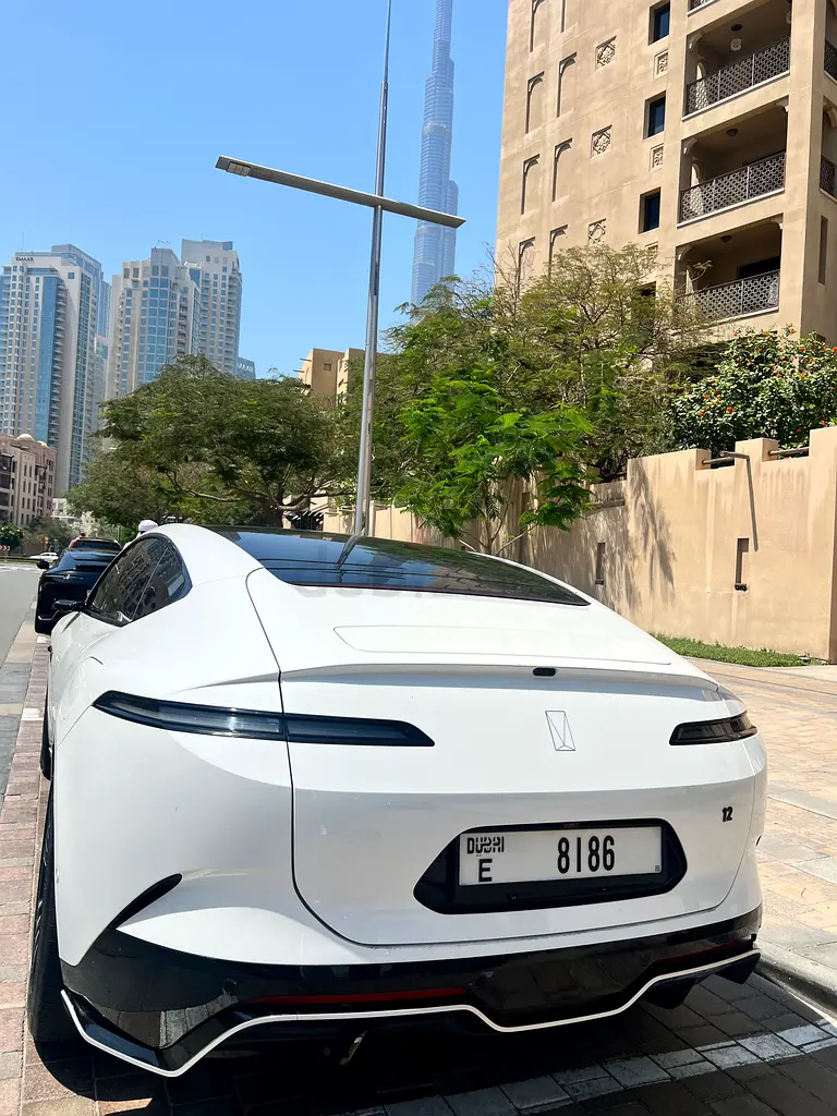 Avatar pure electric with the range of 755 km - Image 9