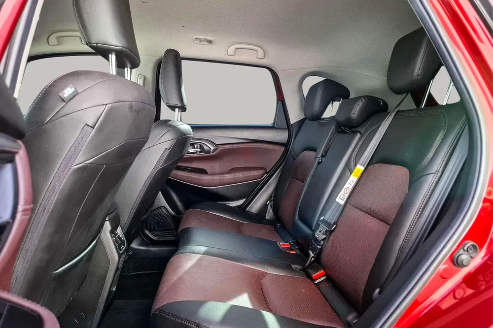 AED 1201/month | 2025 Toyota Urban Cruiser  | GCC Specs | Ref#430978 - Image 12