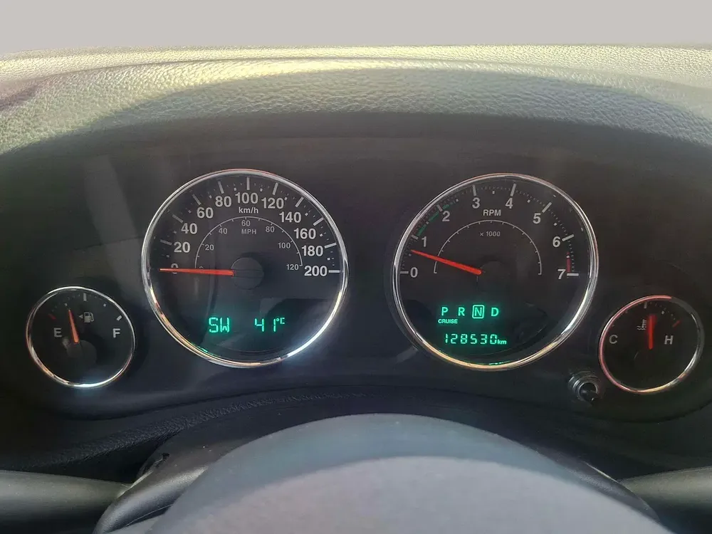 AED 3221/month | 2015 Jeep Wrangler  | GCC Specs | Ref#461769 - Image 15