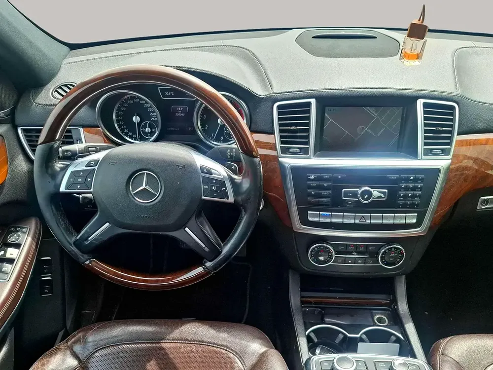 AED 2872/month | 2015 Mercedes-Benz GL-Class GL 500 4matic | GCC Specs | Ref#450604 - Image 10