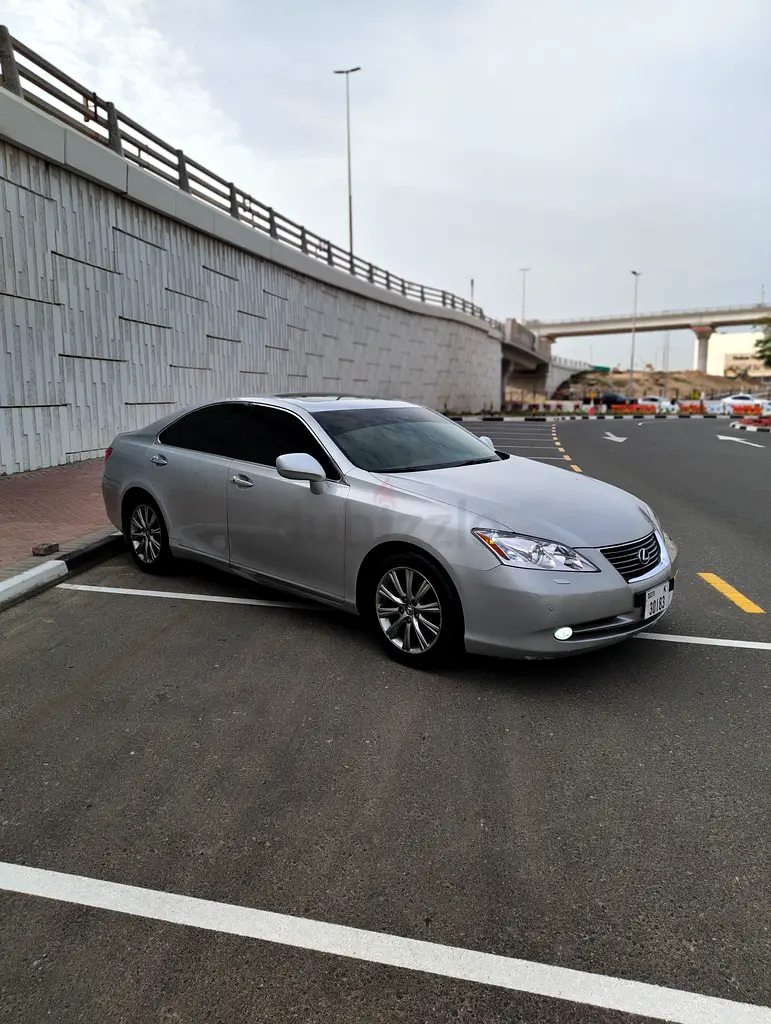 Lexus ES 350 2007 GCC Specs - Well Maintained - Image 6