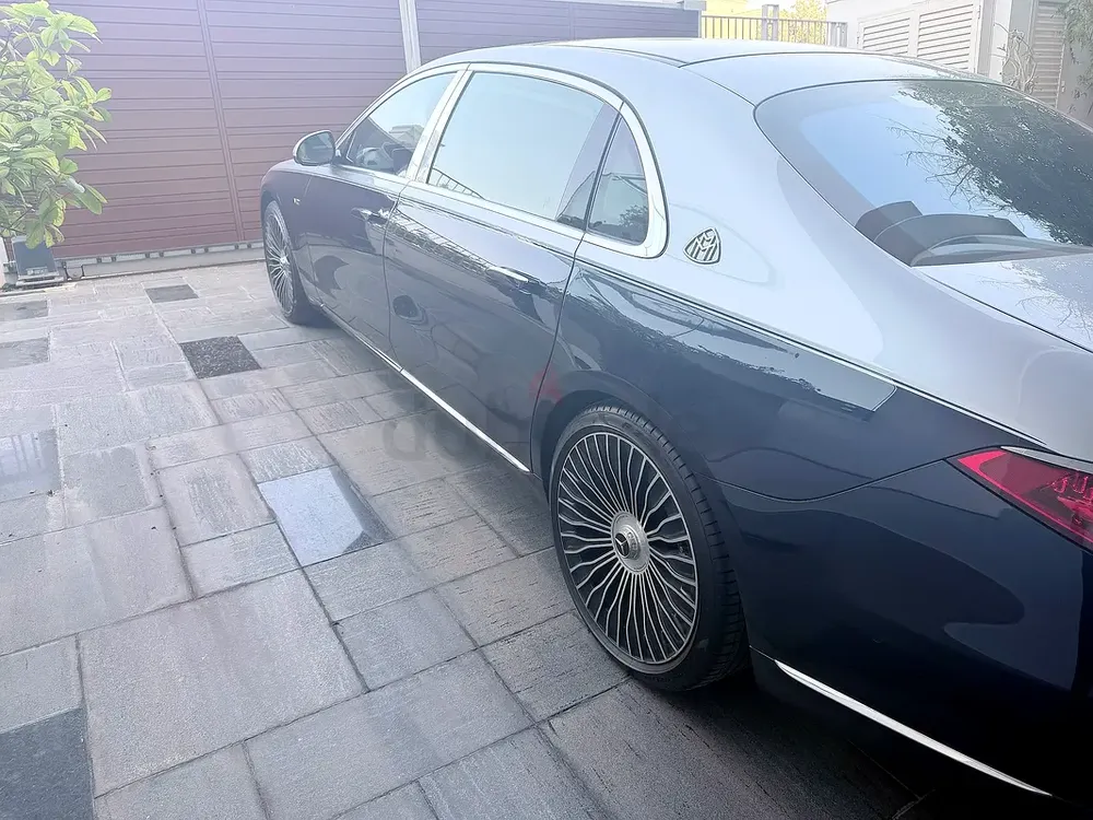 Mercedes Maybach s680 - Image 4