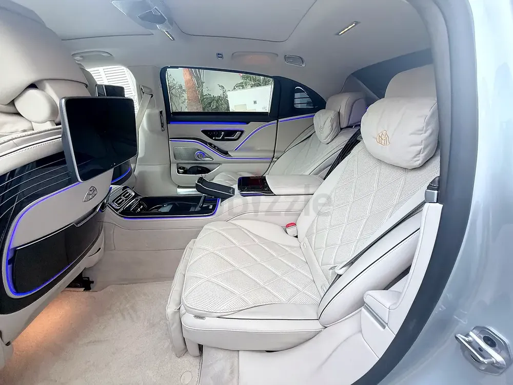 Mercedes Maybach s680 - Image 6