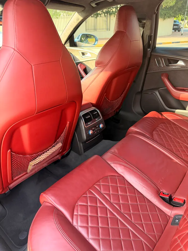 Audi S6 2016 | GCC | 4.0L V8 Twin Turbo | Top of the line - Image 10