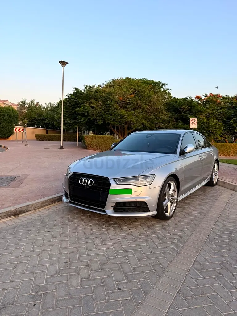 Audi S6 2016 | GCC | 4.0L V8 Twin Turbo | Top of the line - Image 5