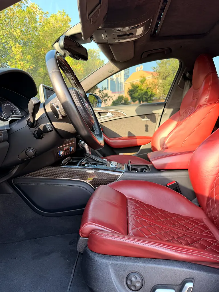 Audi S6 2016 | GCC | 4.0L V8 Twin Turbo | Top of the line - Image 8