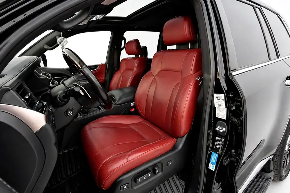 Lexus LX570 Premier 2020 l V8 l AED 4,896 P.M l 0% Downpayment - Image 11