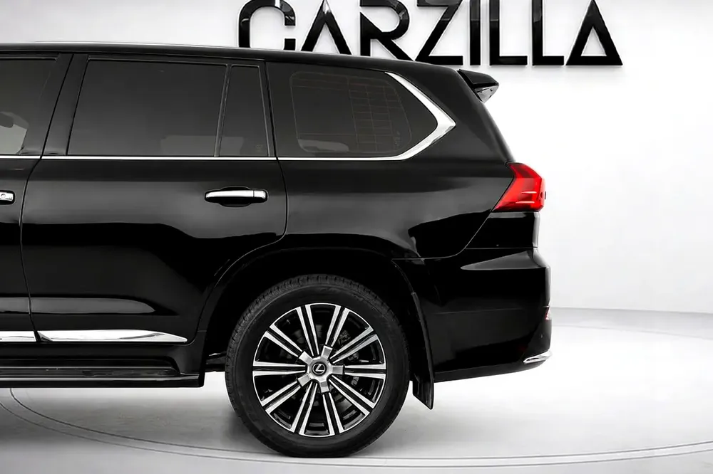 Lexus LX570 Premier 2020 l V8 l AED 4,896 P.M l 0% Downpayment - Image 7