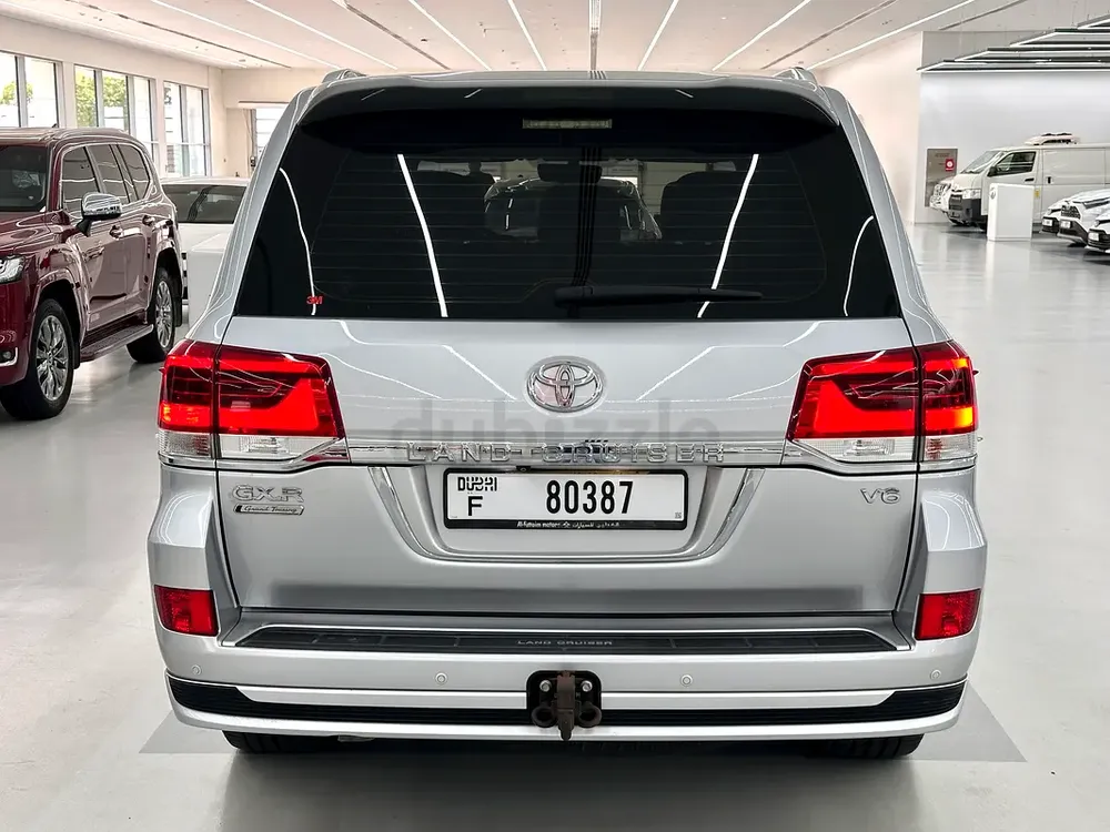 GCC•GXR GT•full service Toyota•original paint•free accident•108kkm - Image 4