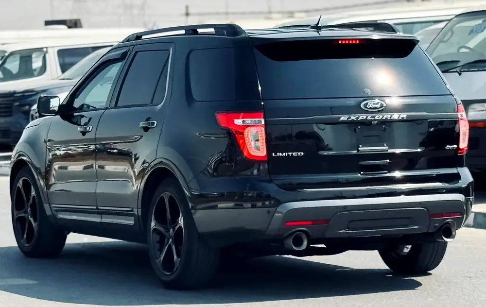 FORD EXPLORER | LIMITED | 2011 | ONLY : 110803 KM | JAPAN IMPORT | CLEAN TITLE - Image 5