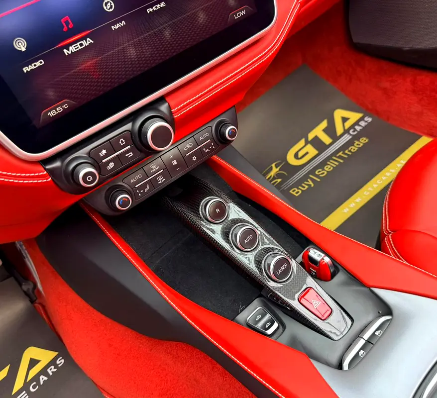 2019 Ferrari Portofino, Warranty, Service History, Carbon Fiber Interior, Fully Loaded, Jap - Image 15