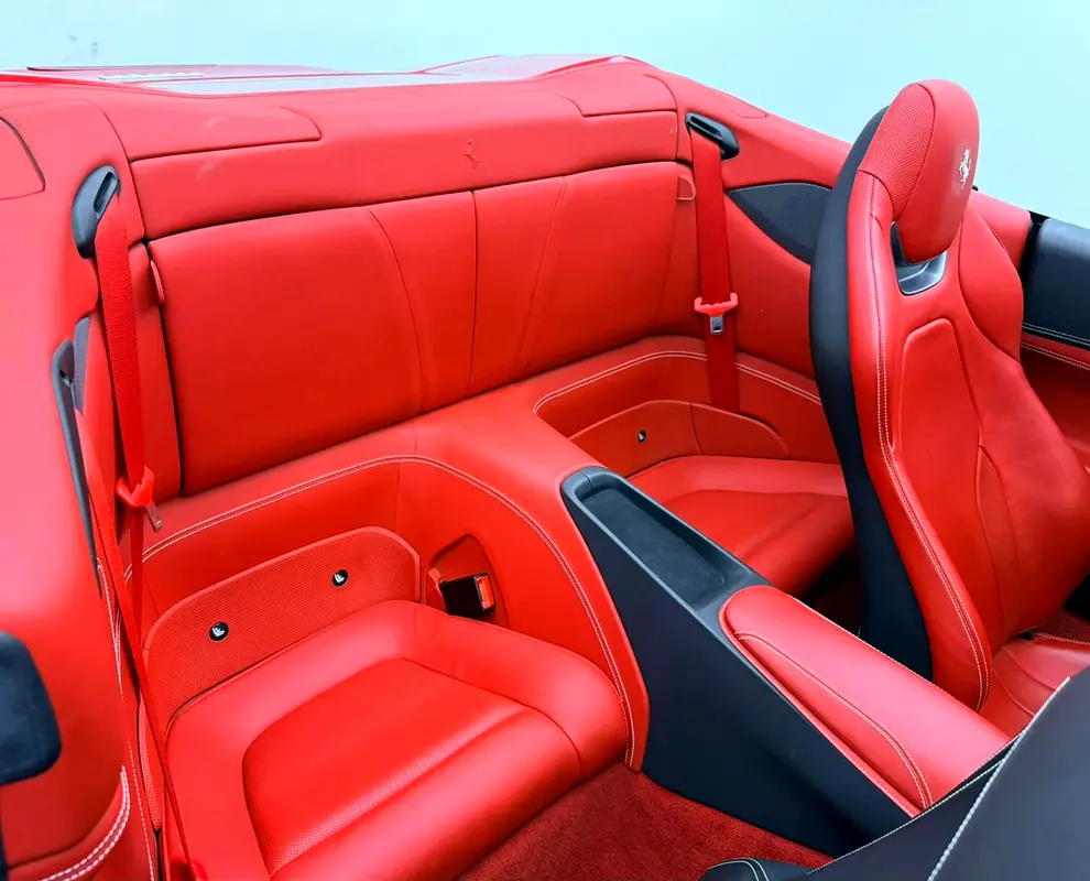 2019 Ferrari Portofino, Warranty, Service History, Carbon Fiber Interior, Fully Loaded, Jap - Image 17