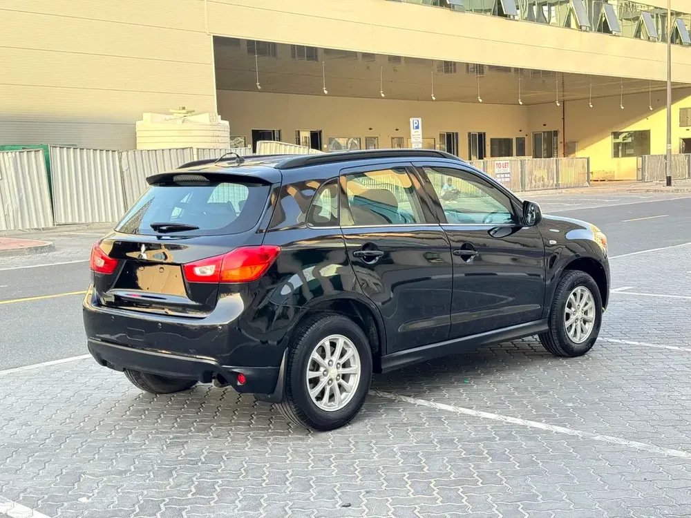Mitsubishi Asx // Gcc space // Mid Option // Model 2013 // Good conditions - Image 6