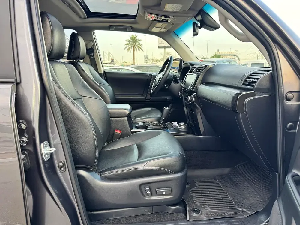2021 Toyota 4Runner Limited - Canadian Specs - GCC Ready - Image 10