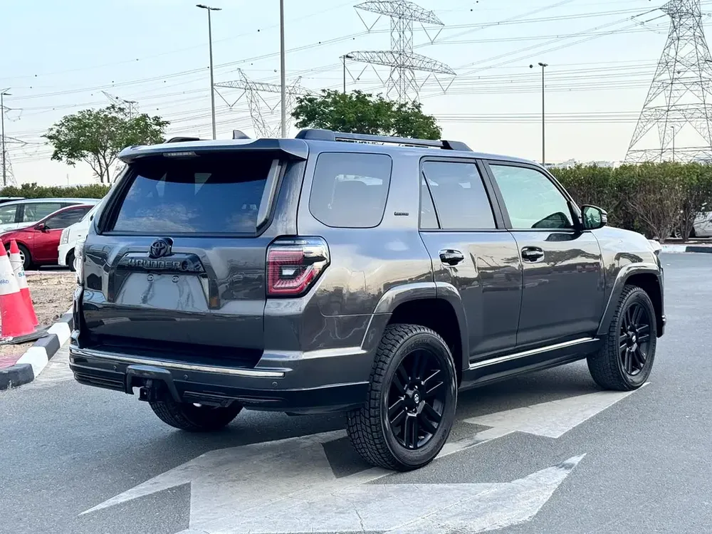 2021 Toyota 4Runner Limited - Canadian Specs - GCC Ready - Image 4