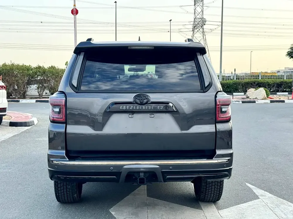 2021 Toyota 4Runner Limited - Canadian Specs - GCC Ready - Image 6