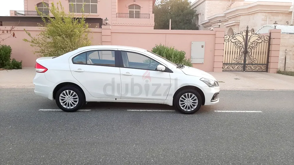 Suzuki Ciaz GL 2025 Model No2 Option Fully Automatic GCC Family Used Urgent Sale - Image 12