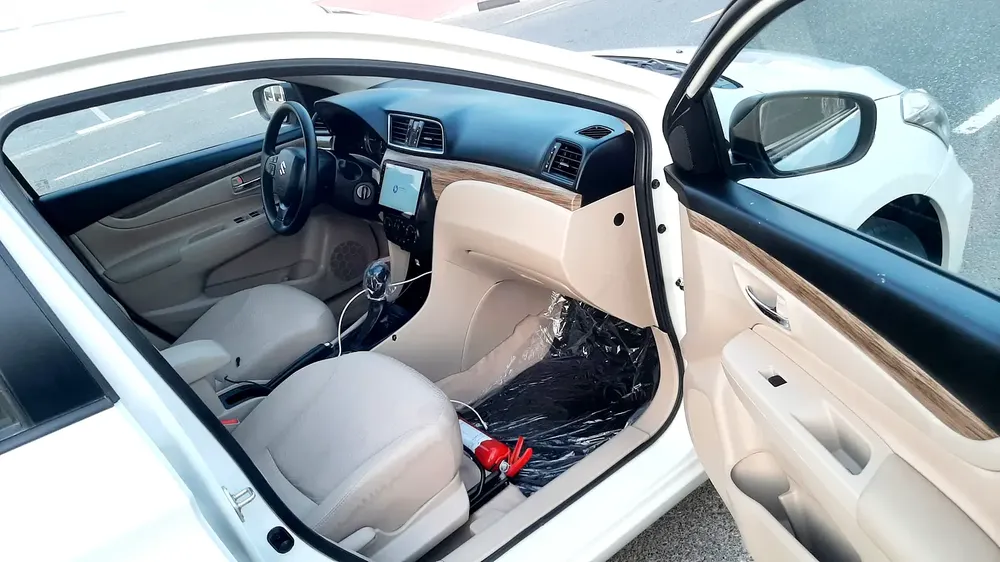 Suzuki Ciaz GL 2025 Model No2 Option Fully Automatic GCC Family Used Urgent Sale - Image 6
