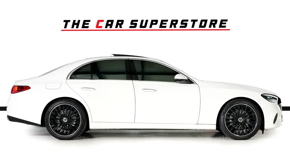 Mercedes Benz E200-Low Mleage-Avantgarde Exterior Package-20 Inch AMG Rims High Gloss Black - Image 9