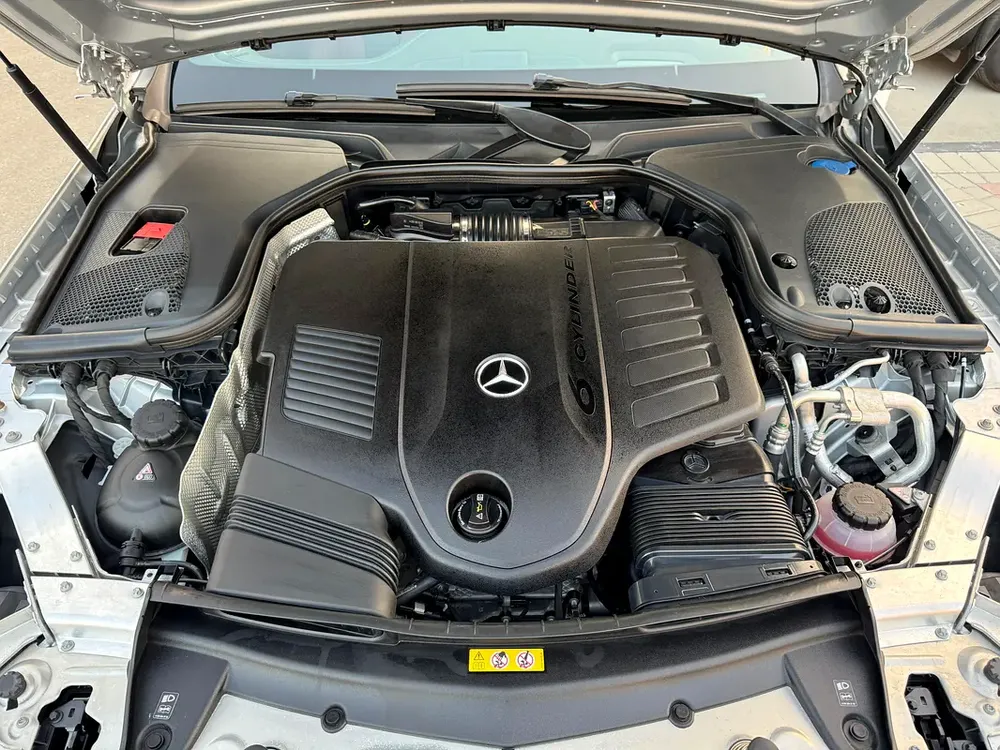 Mercedes Benz CLS450 2019 31000km only - 4.5 Auction Grade - Original Paint - Clean Title - Image 16