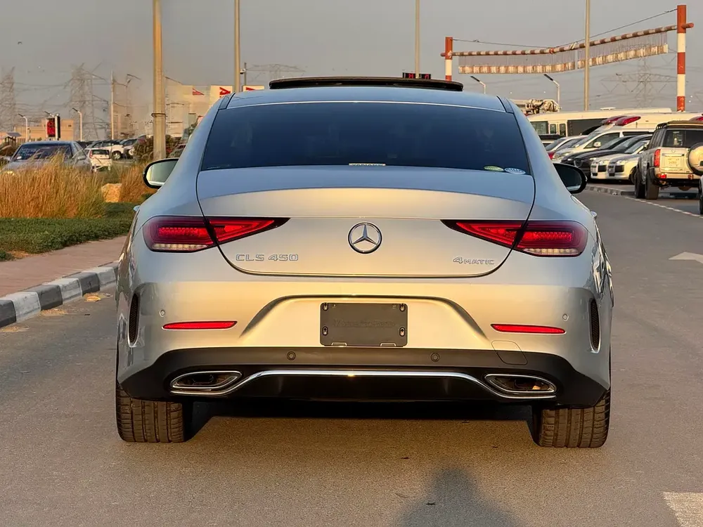 Mercedes Benz CLS450 2019 31000km only - 4.5 Auction Grade - Original Paint - Clean Title - Image 6