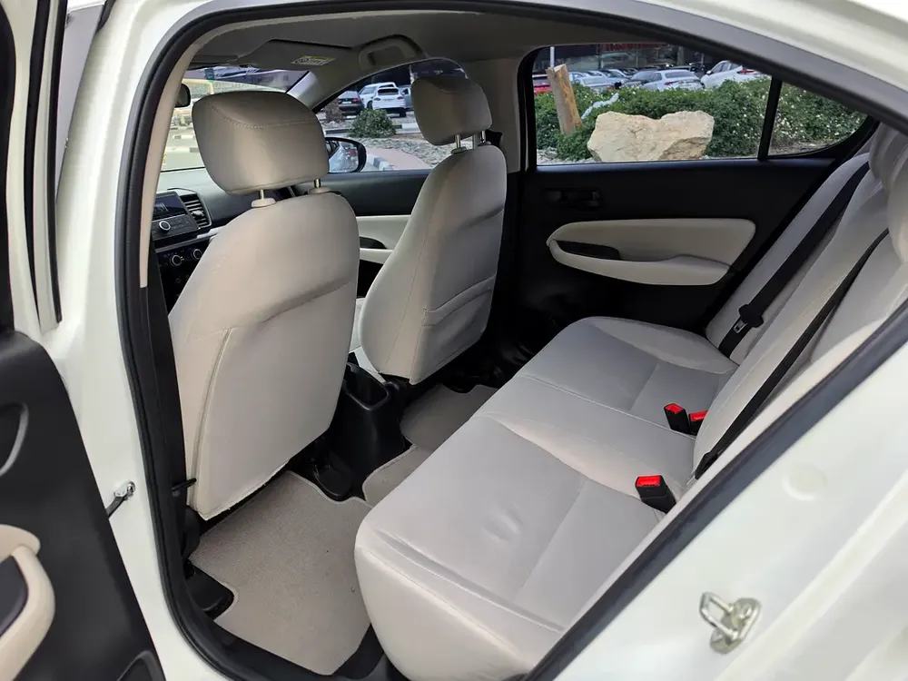 2022 Honda City LX Sport - GCC Specs - Excellent Condition - Image 7