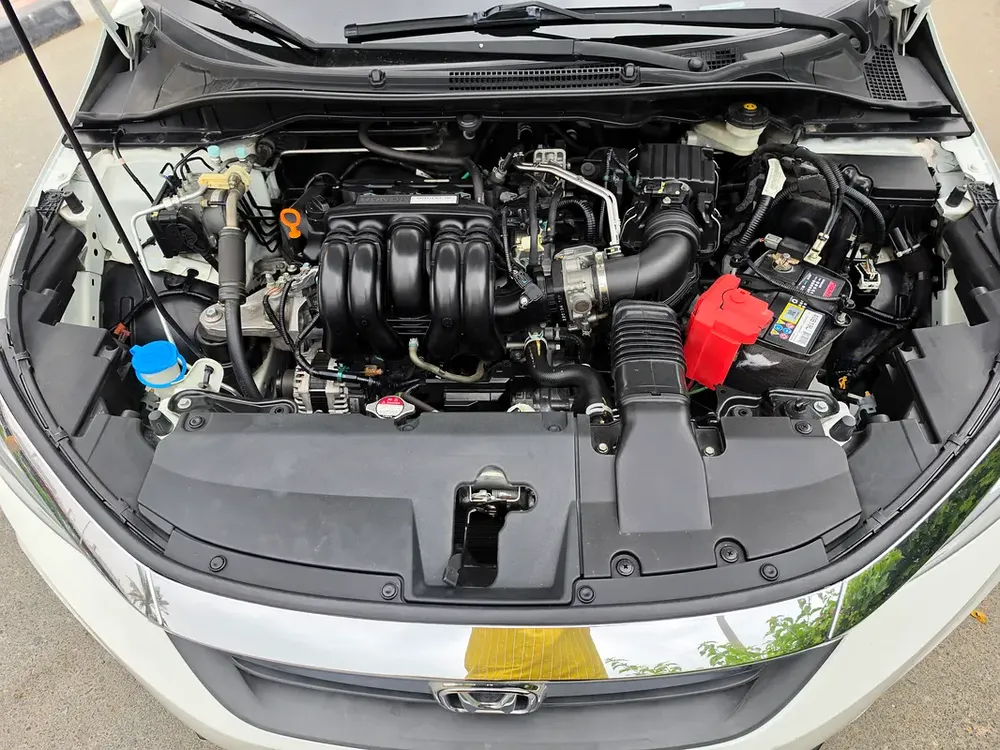 2022 Honda City LX Sport - GCC Specs - Excellent Condition - Image 8