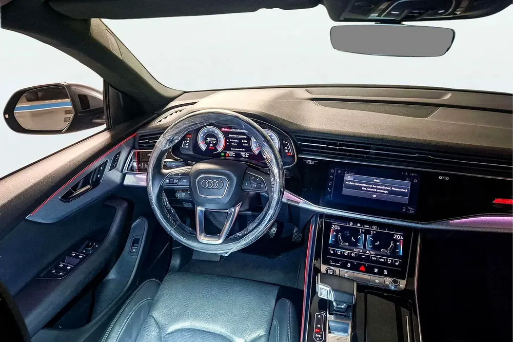 2022 Audi Q8 55 TFSI Quattro 3.0L | GCC Specifications - Image 9