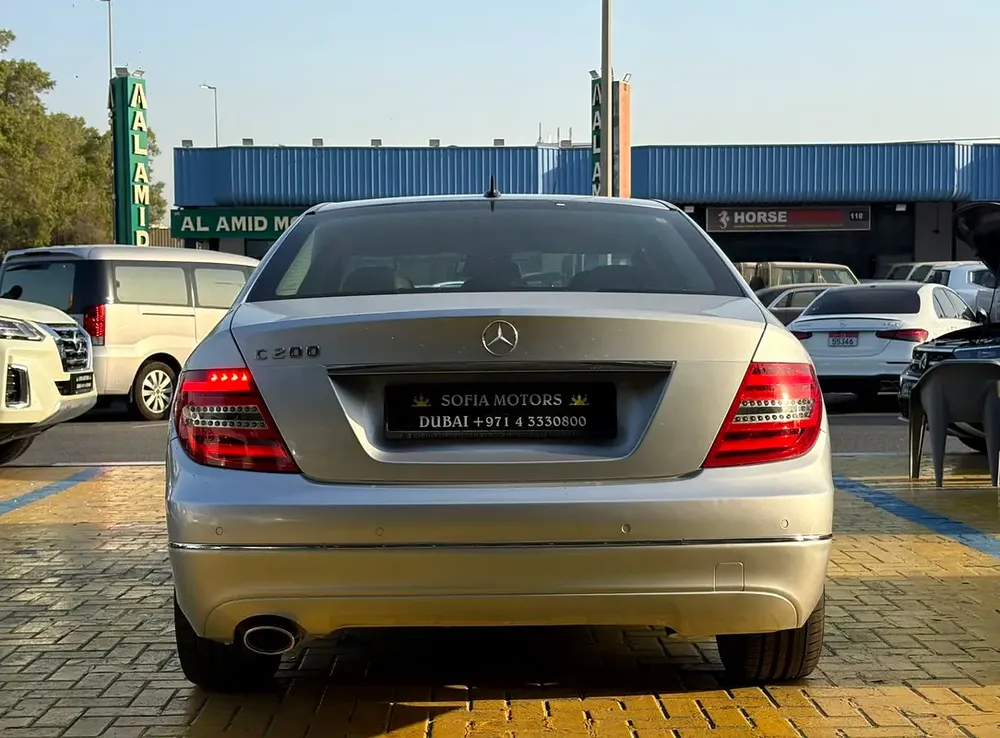 2012 Mercedes-Benz C-Class C200 GCC Specs - Excellent Condition - Image 5