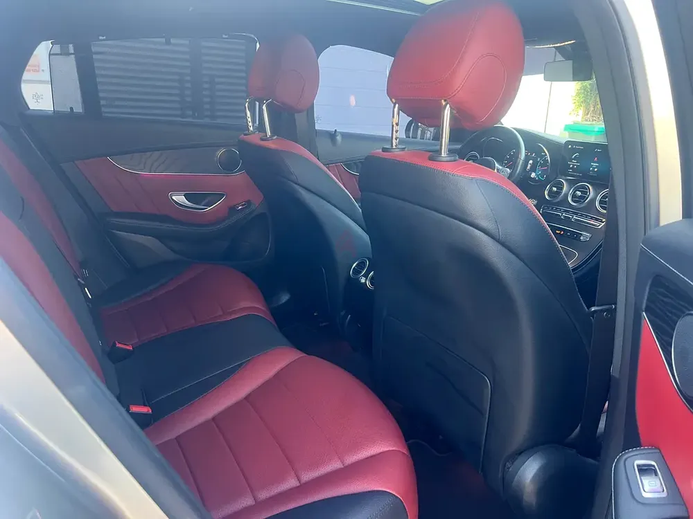 Coupe | GCC Specs | Free Accident | Under Warranty | Full Service History - Image 10