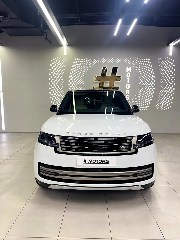 Range Rover Vogue V6 HSE GCC - Image 6