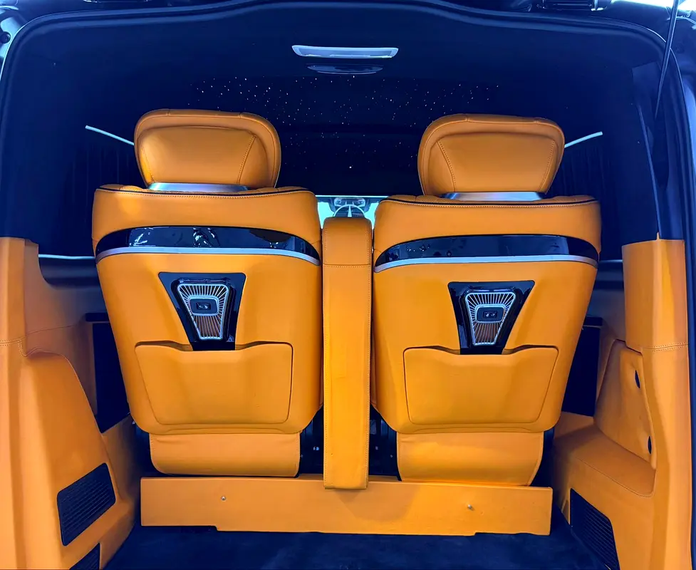 2023 Mercedes-Benz V250 Maybach, Warranty, Excellent Condition, European Specs - Image 18