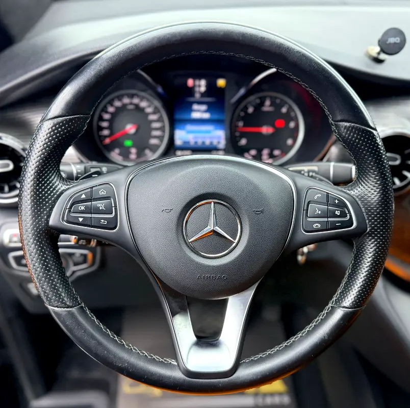 2023 Mercedes-Benz V250 Maybach, Warranty, Excellent Condition, European Specs - Image 7