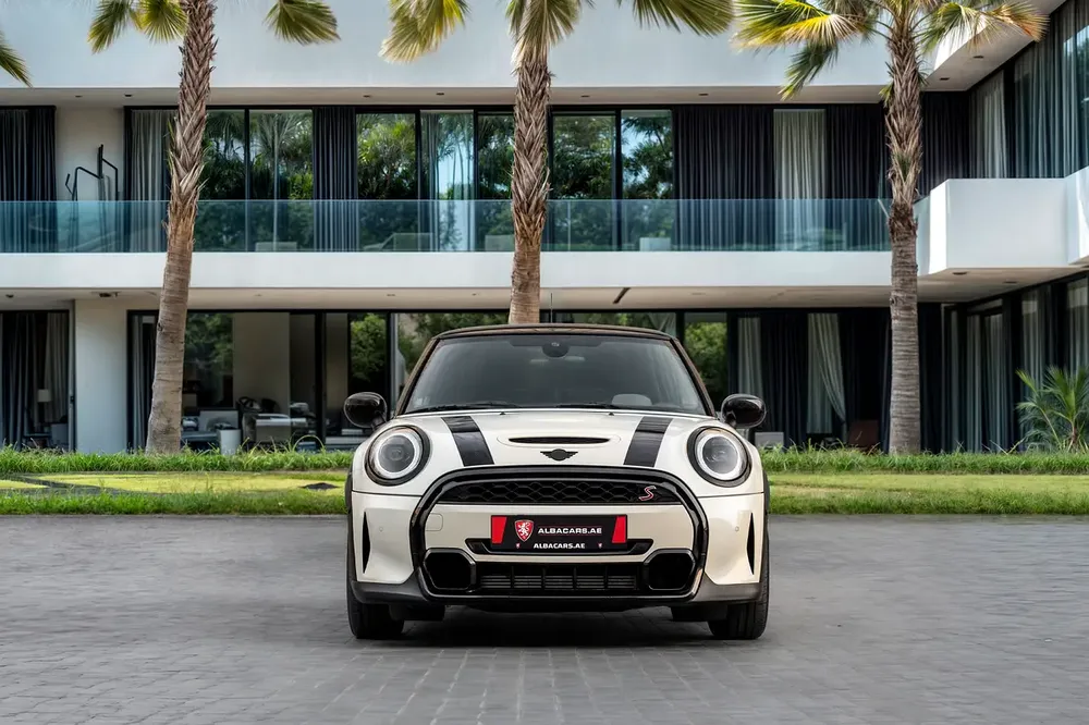 1,567 P.M |  Cooper S | 0% Downpayment | Mini Service History! - Image 4