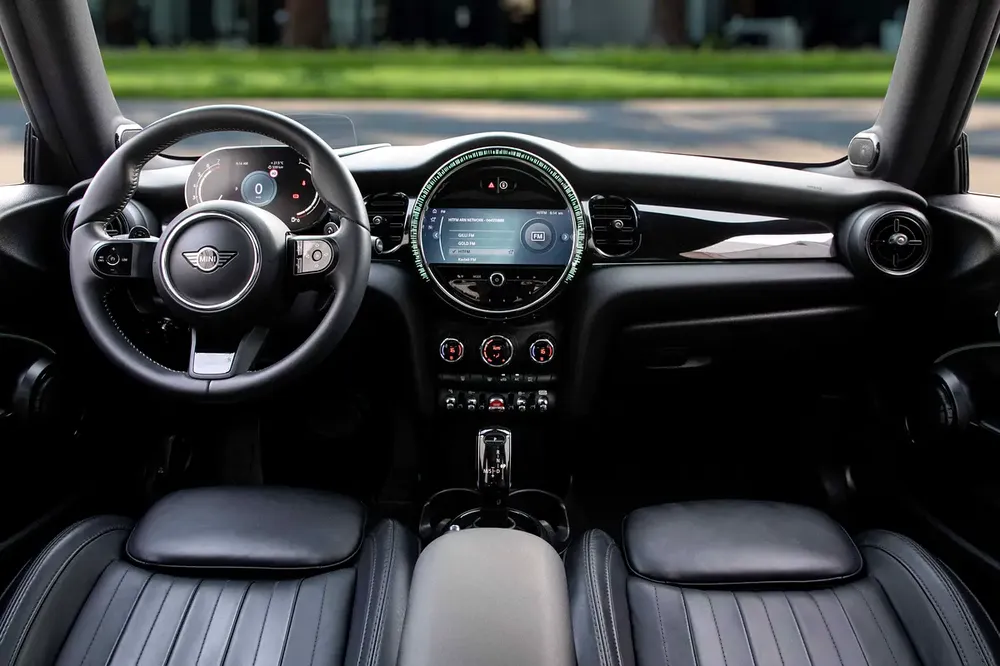 1,567 P.M |  Cooper S | 0% Downpayment | Mini Service History! - Image 8