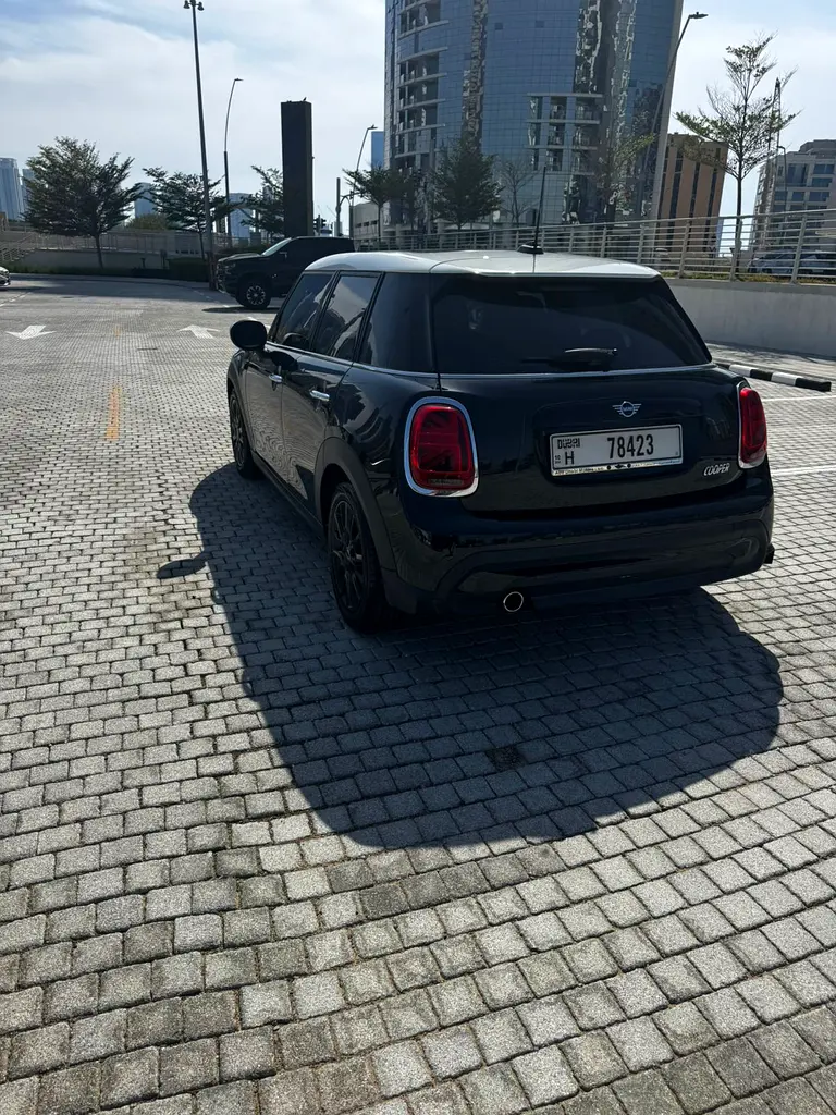 MINI Cooper 2024 GCC Specs 1.5L Turbo - Image 4