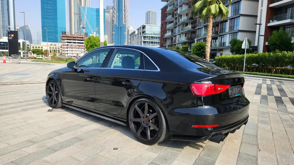 2016 AUDI A3 1.4 turbo  || RS3 KIT || LOW MILEAGE || NO ACCIDENTS || NO PAINT - Image 4