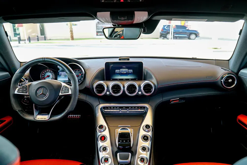 Mercedes-AMG GT S 2016 (LOWEST MILEAGE) Japanese Specs - Image 11