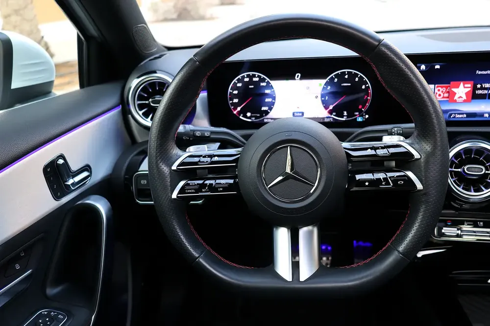 Mercedes-Benz A200 AMG-2024-16000KM-GCC SPECS- UNDER WARRANTY  SERVICE CONTRACT - Image 14