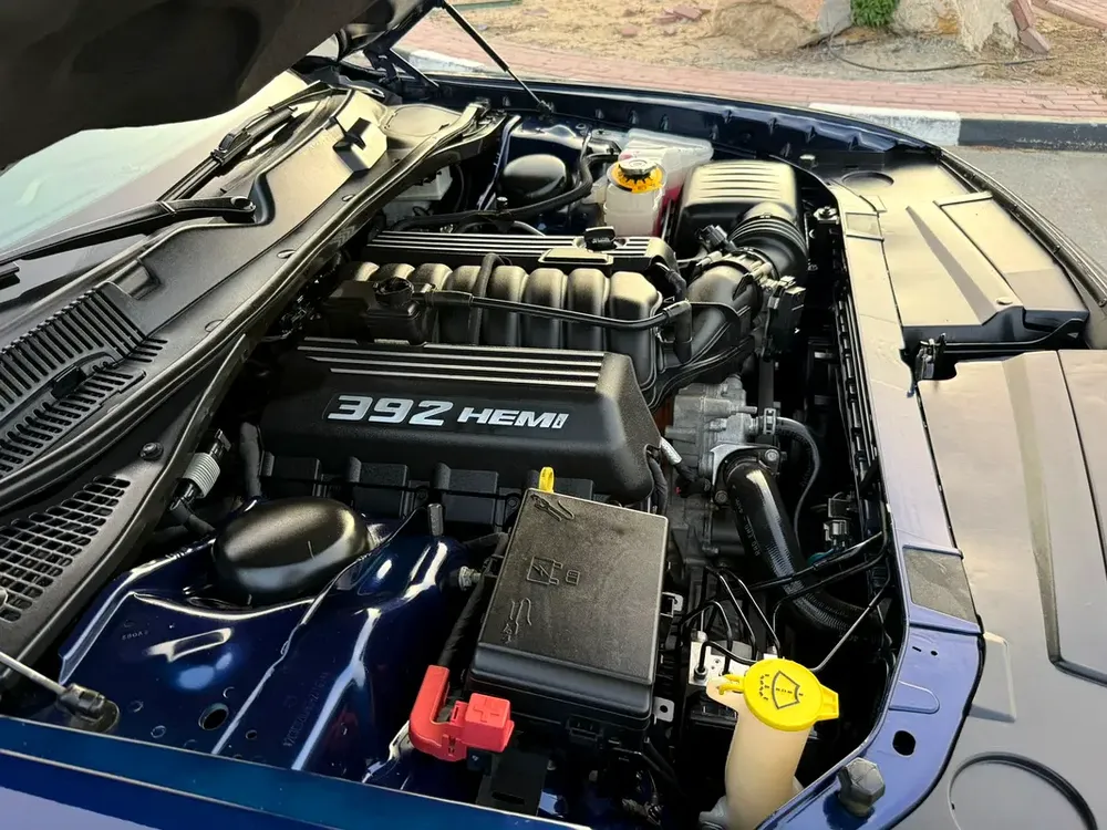 2016 Dodge Challenger SRT V8 GCC | Only 48,000 KM | Accident Free | No Repaint - Image 12
